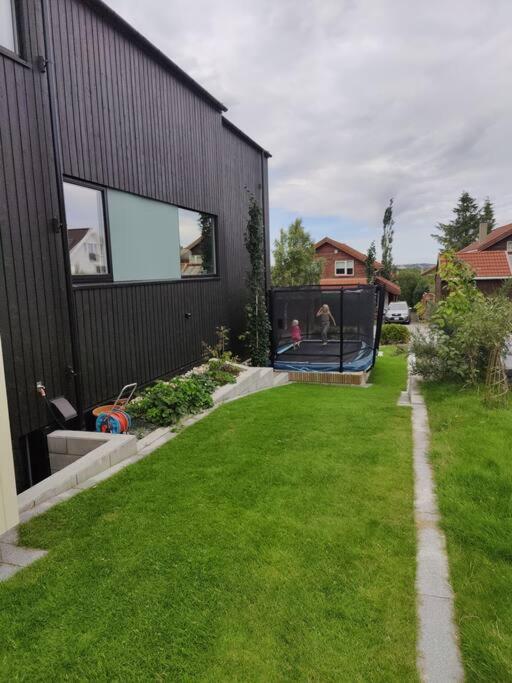 Modern And Comfortable Apartment In Attractive Neighborhood Stavanger Exterior photo